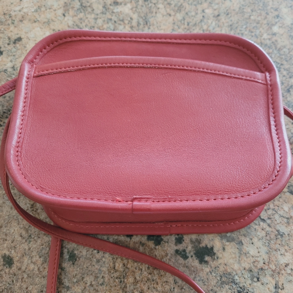 Vintage Coach Hadley Small Crossbody
